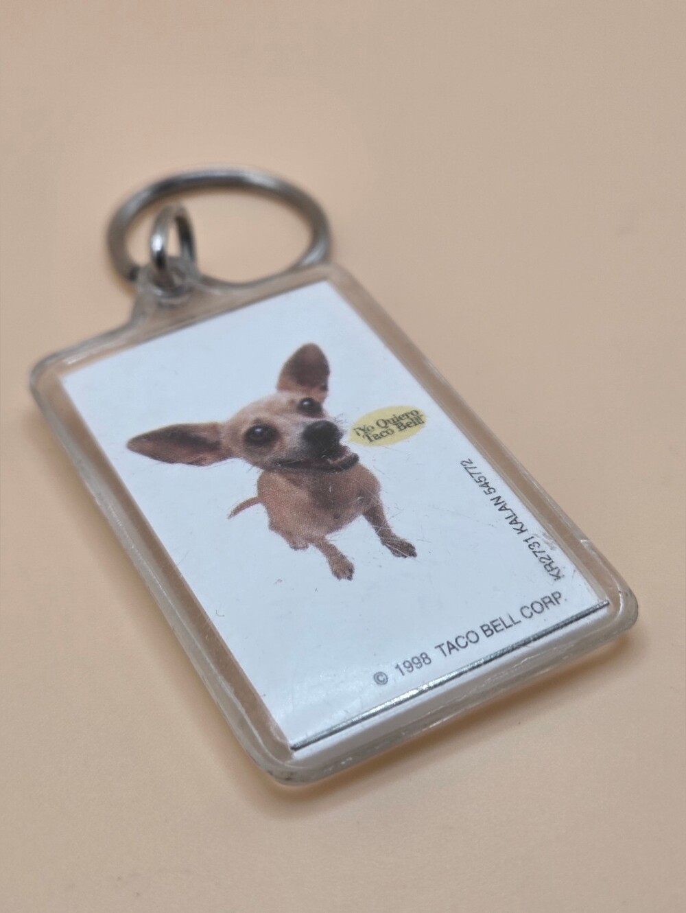 ​Vintage 1998 Taco Bell Chihuahua Keychain "Yo Quiero Taco Bell!"